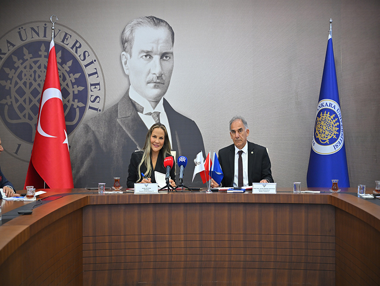 ARSAVEV, ANKARA NVERSTES LE AKADEMK BR BRLNE MZA ATTI